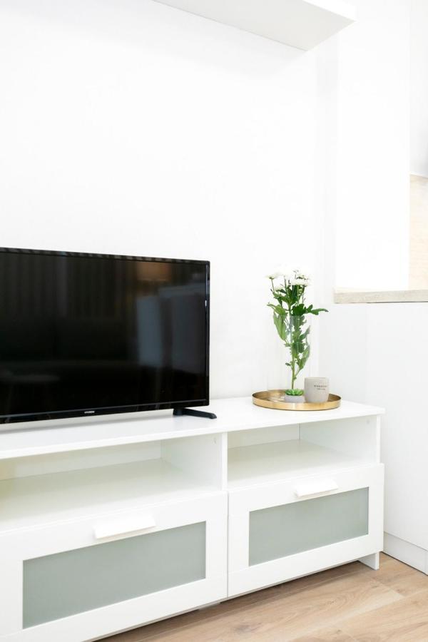 Alure Residences 2 & 24H Self Check-In, Parking In The Garage In The Apartment Building Included, New Building, Terrace, Green Location With A Forest Park With A Lake, Children'S Playground Banská Bystrica Buitenkant foto