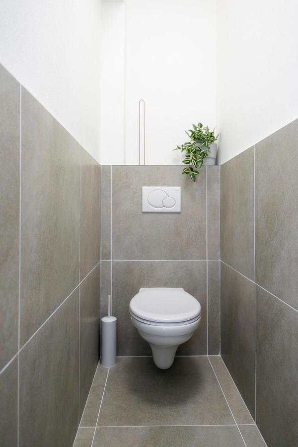 Alure Residences 2 & 24H Self Check-In, Parking In The Garage In The Apartment Building Included, New Building, Terrace, Green Location With A Forest Park With A Lake, Children'S Playground Banská Bystrica Buitenkant foto