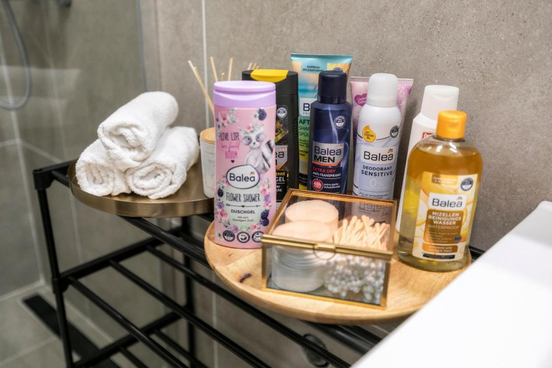 Alure Residences 2 & 24H Self Check-In, Parking In The Garage In The Apartment Building Included, New Building, Terrace, Green Location With A Forest Park With A Lake, Children'S Playground Banská Bystrica Buitenkant foto