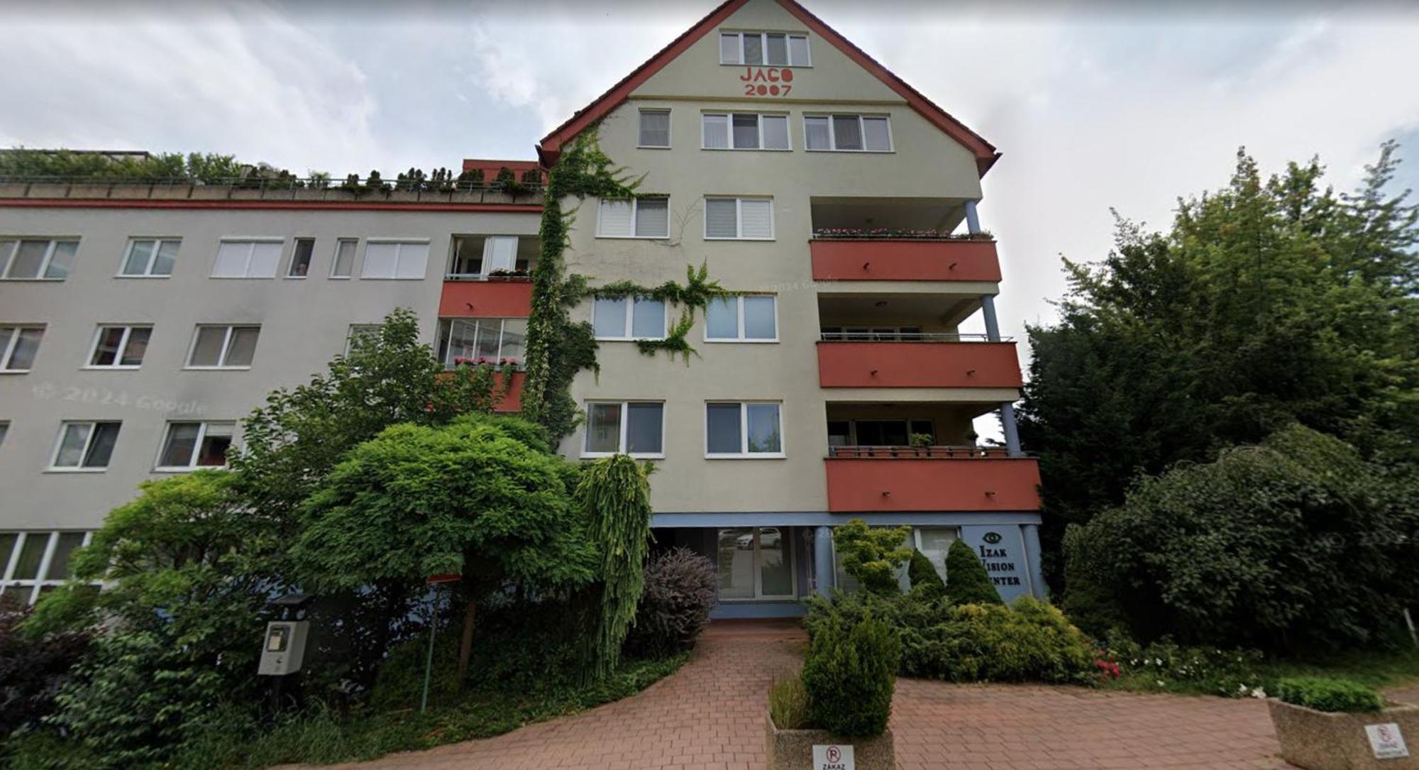 Alure Residences 2 & 24H Self Check-In, Parking In The Garage In The Apartment Building Included, New Building, Terrace, Green Location With A Forest Park With A Lake, Children'S Playground Banská Bystrica Buitenkant foto
